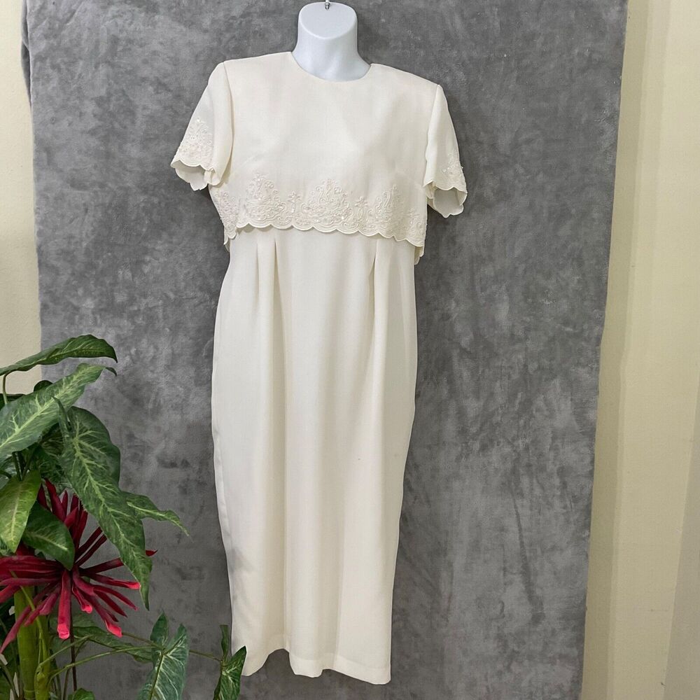 VTG. R & M Richards Petite Formal maxi dress 16P beaded blouson scalloped edges